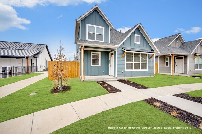 Building Photo - 10119 Danielson Grv Dr