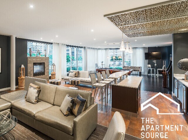 Building Photo - 345 E Ohio St