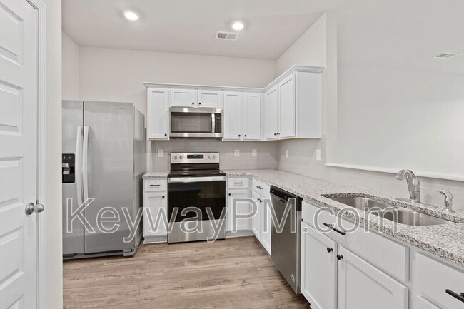 Building Photo - 2182 River Park Ct