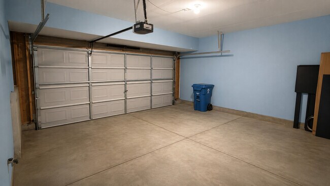 Building Photo - 3291 Cremin Ln