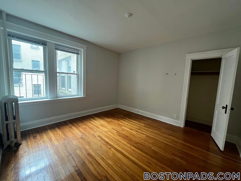 Building Photo - 1450 Commonwealth Ave