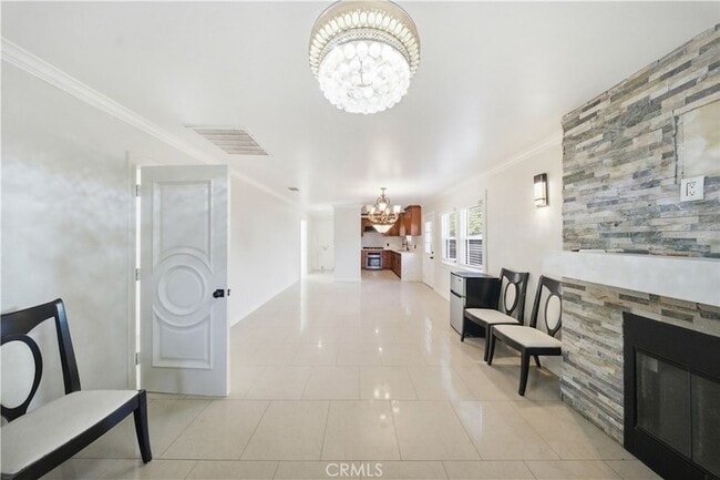 Building Photo - 6325 Marbrisa Ave