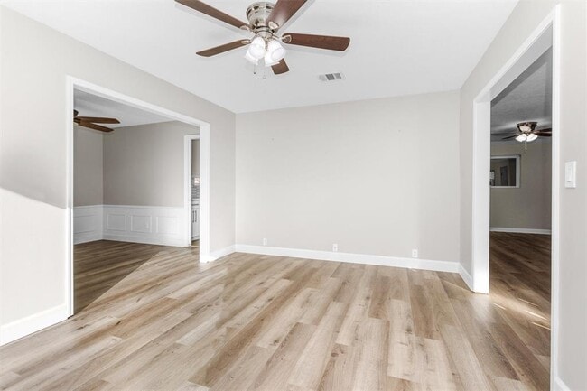 Building Photo - 9723 Moorberry Ln