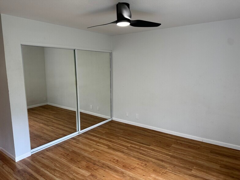 Main bedroom - 95-664 Wikao St