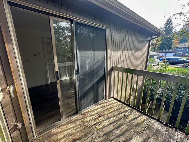 Building Photo - 2196-2204 Nomad Ct SE