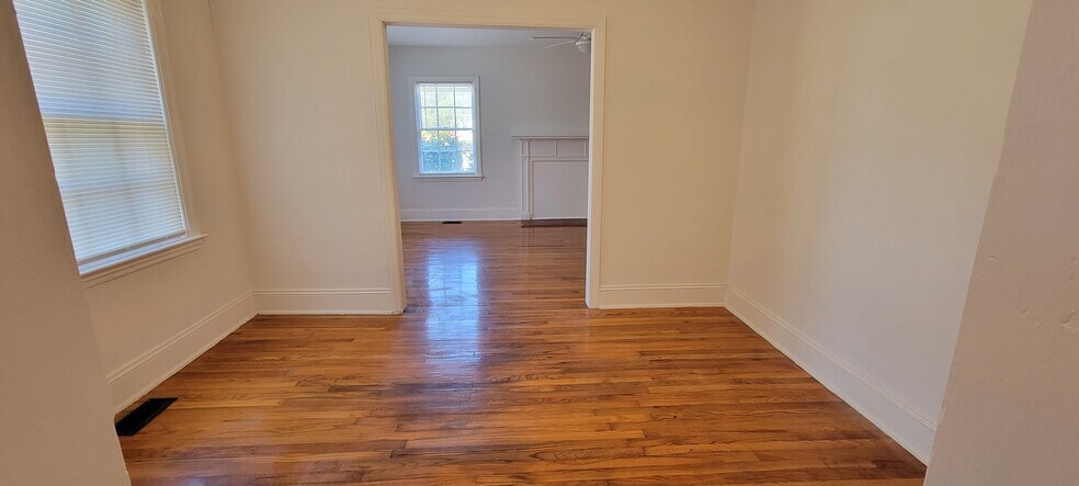 Dining Room looking into LR - 1106 Highside St