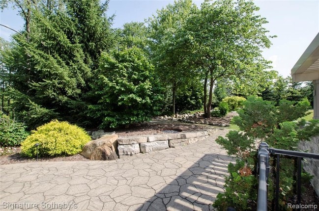 Building Photo - 2103 Pippin Ct