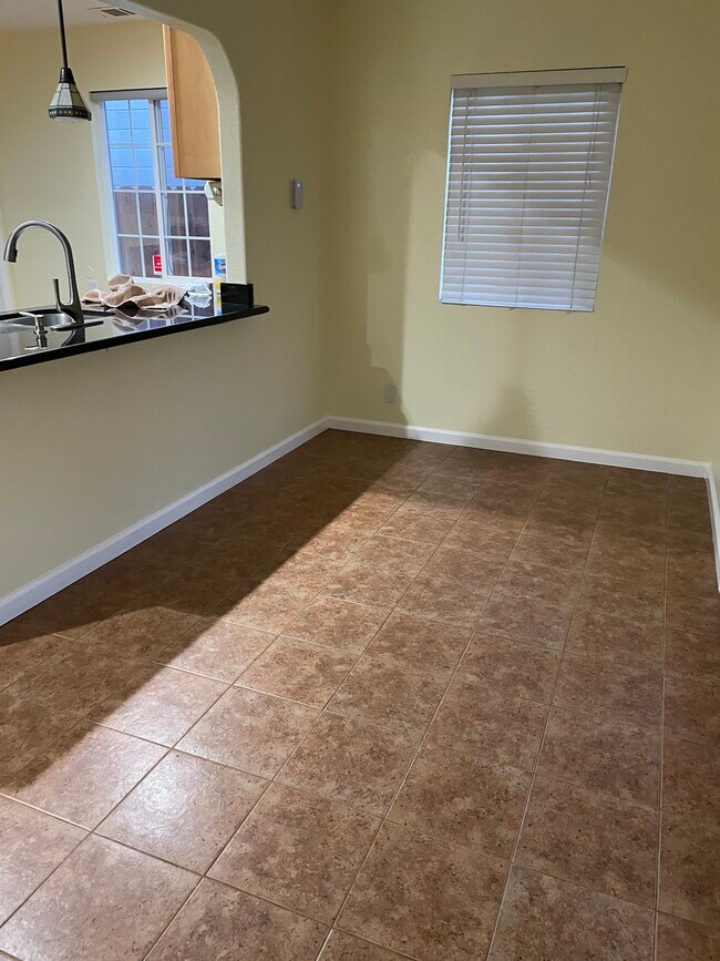 Building Photo - 3311 Garvin Ave