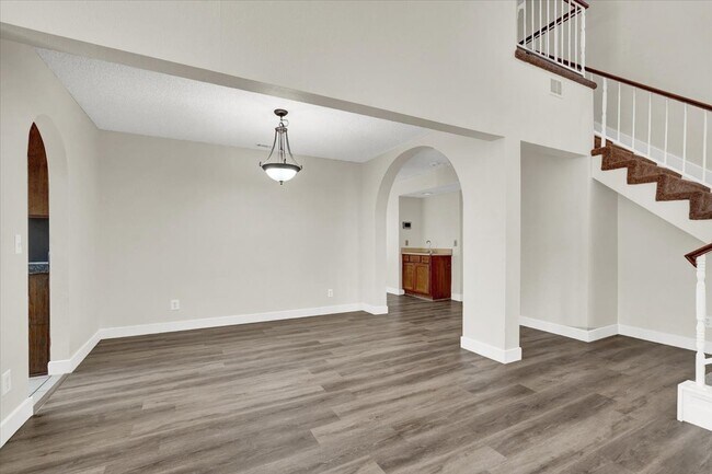 Building Photo - 8921 Beach Front Dr