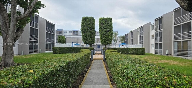 Building Photo - 14165 SW 87th St