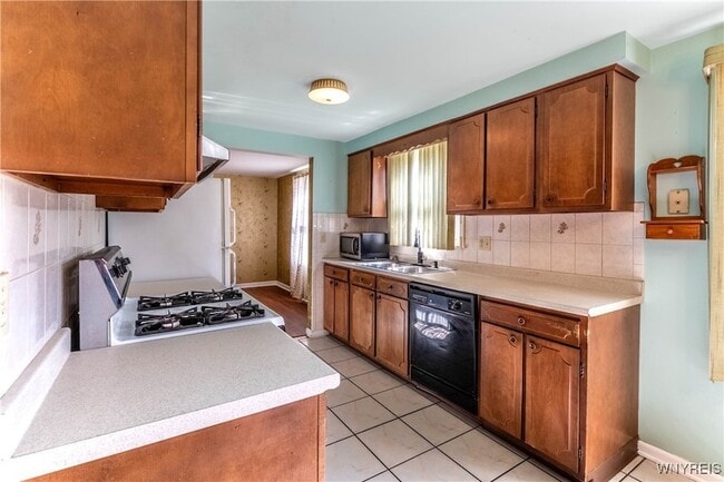 Building Photo - 481 Sagewood Terrace