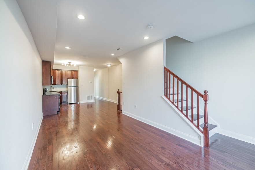 Stairwell to 3rd Fl - 1818 Federal St