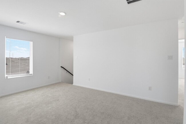 Building Photo - 26914 Dalmatian Bellflower Dr