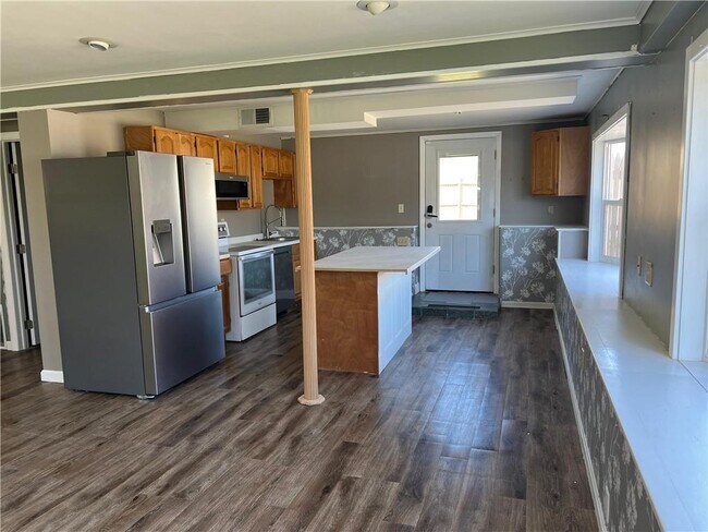 Building Photo - 52 Cottonwood Dr