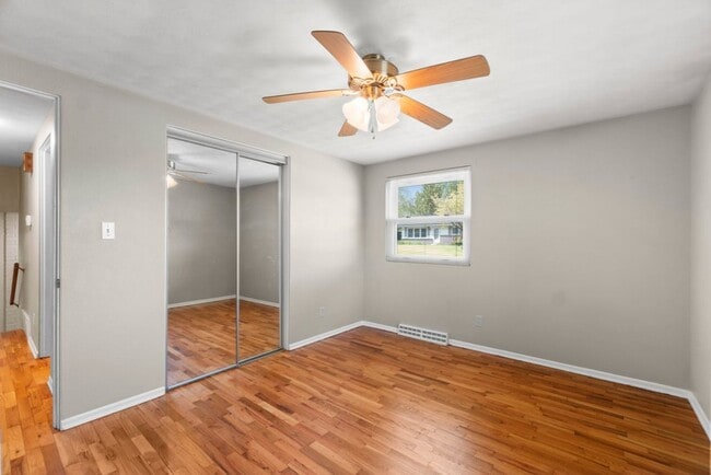 Building Photo - Beautiful House in Cape