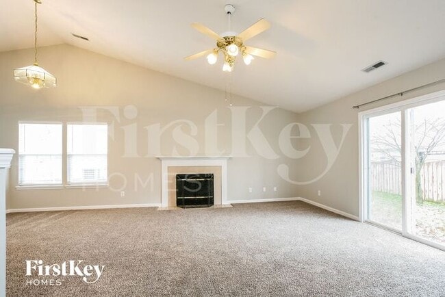 Building Photo - 6429 Blakeview Dr
