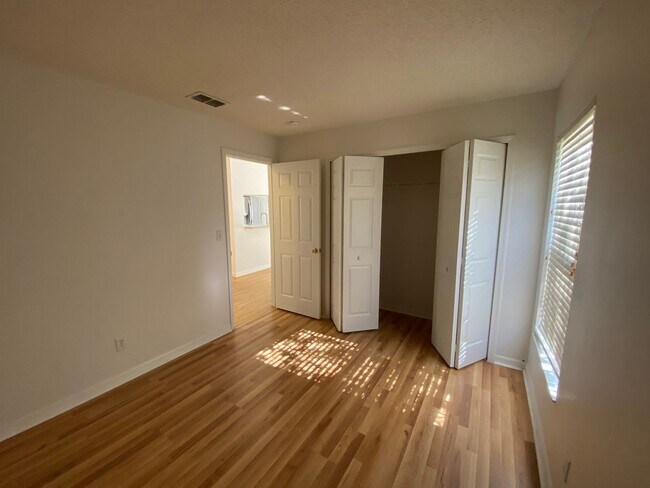 Building Photo - 15327 Lafite Ln