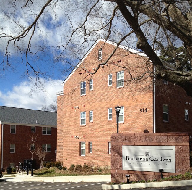 Buchanan Gardens Apartments 914934 S Buchanan St Arlington VA 22204