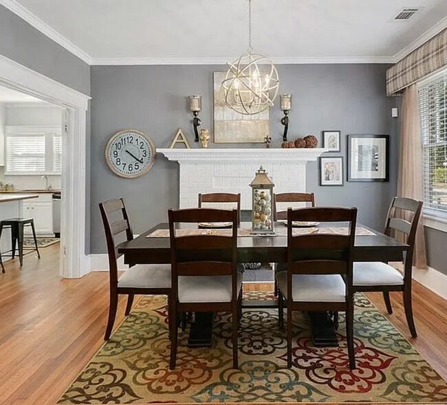 Building Photo - Bungalow Style and Old World Quality in Savannah's Parkside - Daffin Park