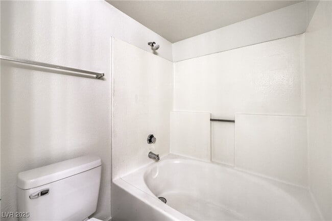 Building Photo - 8455 W Sahara Ave