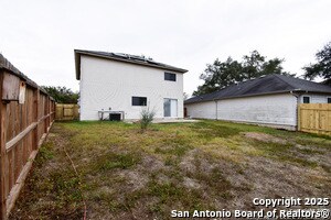 Building Photo - 5515 Champions Hill Dr