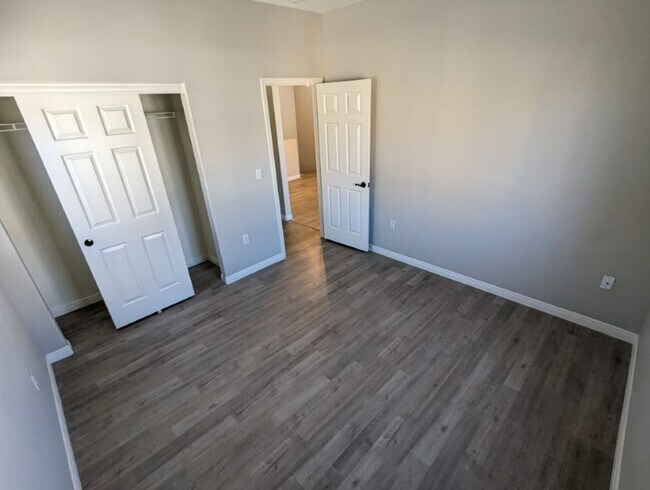 Building Photo - 9303 Gilcrease Ave