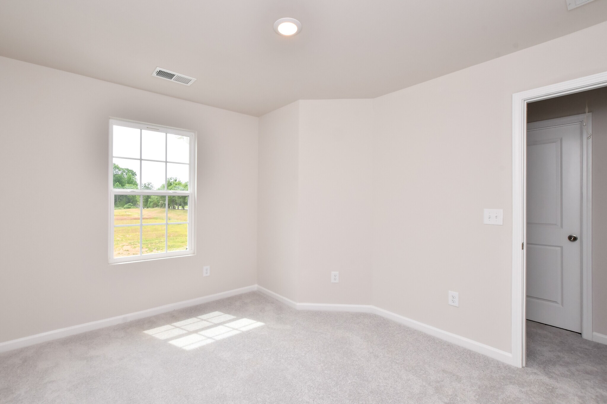 Building Photo - 717 McKissick Dr