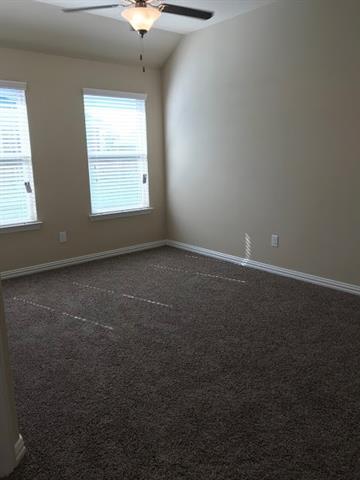 Building Photo - 2105 Washington Park Way