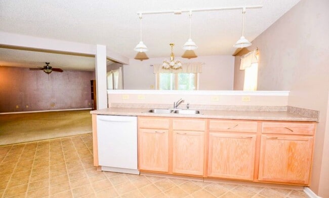 Building Photo - SPACIOUS 2 STORY HOUSE