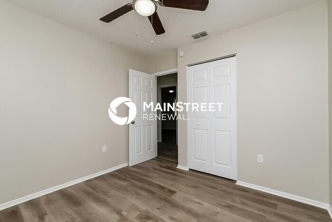 Building Photo - 3 Bedroom Pet-Friendly Home in NEW PORT RICHEY, FL with Main Street Renewal