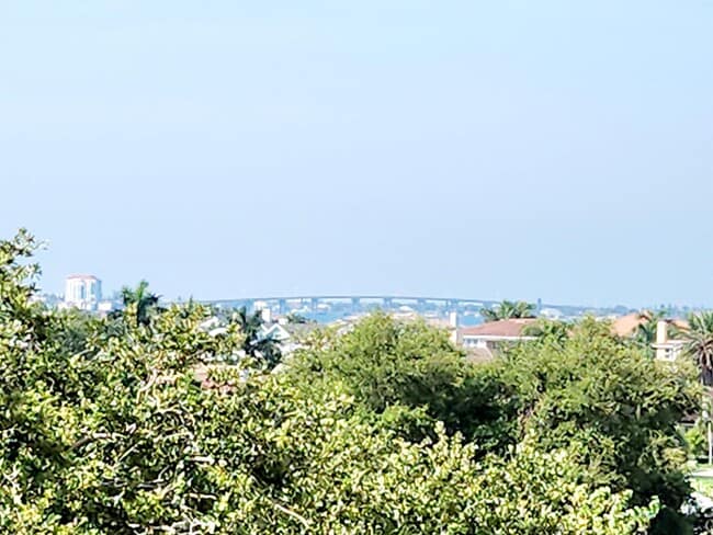 Building Photo - 5950 Pelican Bay Plaza S