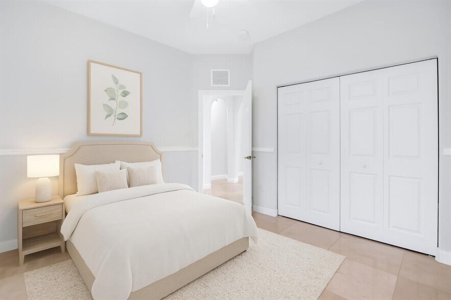 Building Photo - 14032 NW 15th Dr