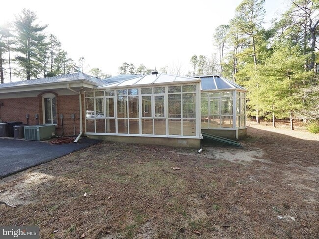 Building Photo - 600 Glenside Rd