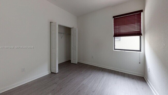 Building Photo - 11035 W 35th Way