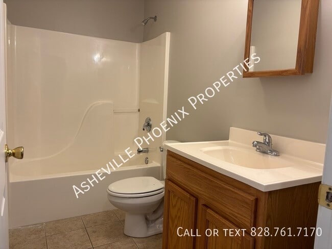 Building Photo - 101 Lanier Ln