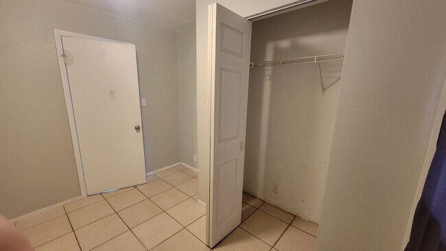 Building Photo - 3731 Papai Dr