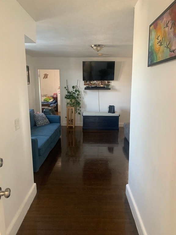 Building Photo - 502 Beach St