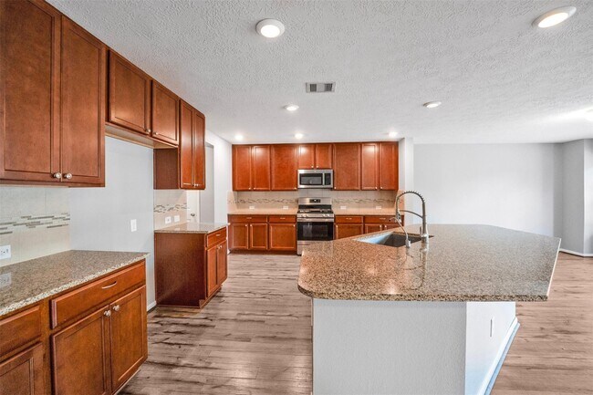 Building Photo - 1107 Epworth Ct.