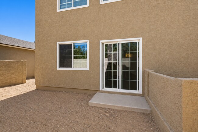 Building Photo - 45 N Phyllis-109