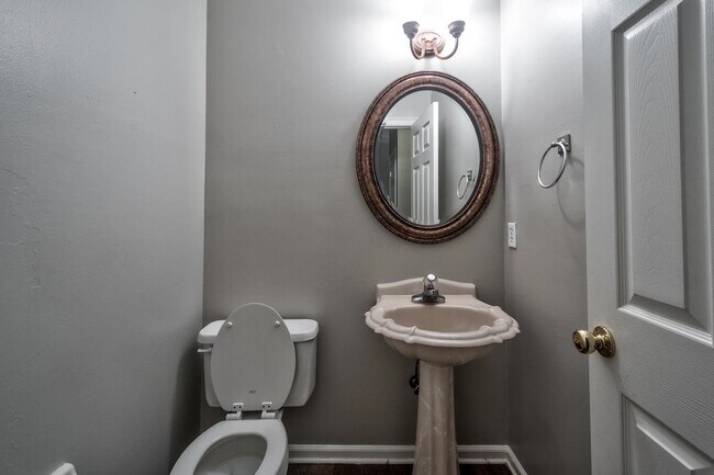 Building Photo - 1575 Huntley Cove