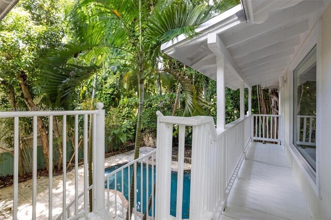 Building Photo - 4286 Douglas Rd