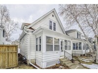 Building Photo - 595 Hawthorne Ave E