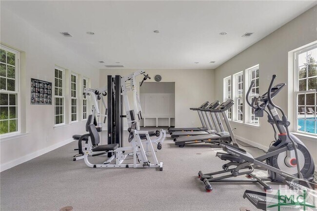 Building Photo - 116 Ainsdale Dr