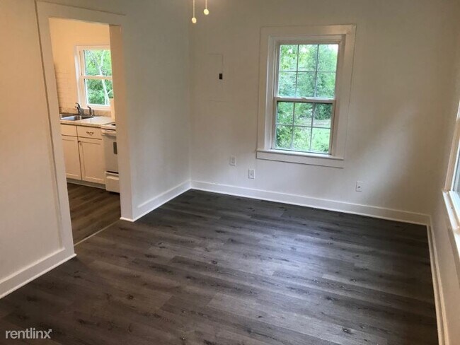 Building Photo - 2 br, 1 bath House - 802 S Water St
