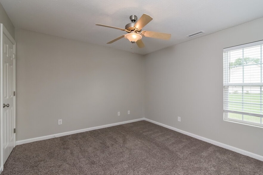 Building Photo - 1548 Destiny Dr