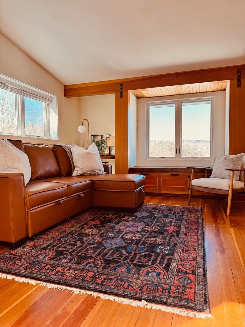 Building Photo - 148 E Hill Rd