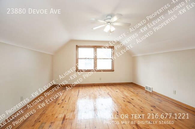 Building Photo - 23880 Devoe Ave