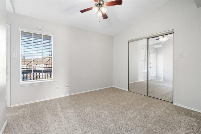 Building Photo - 1848 River Crossing Cir