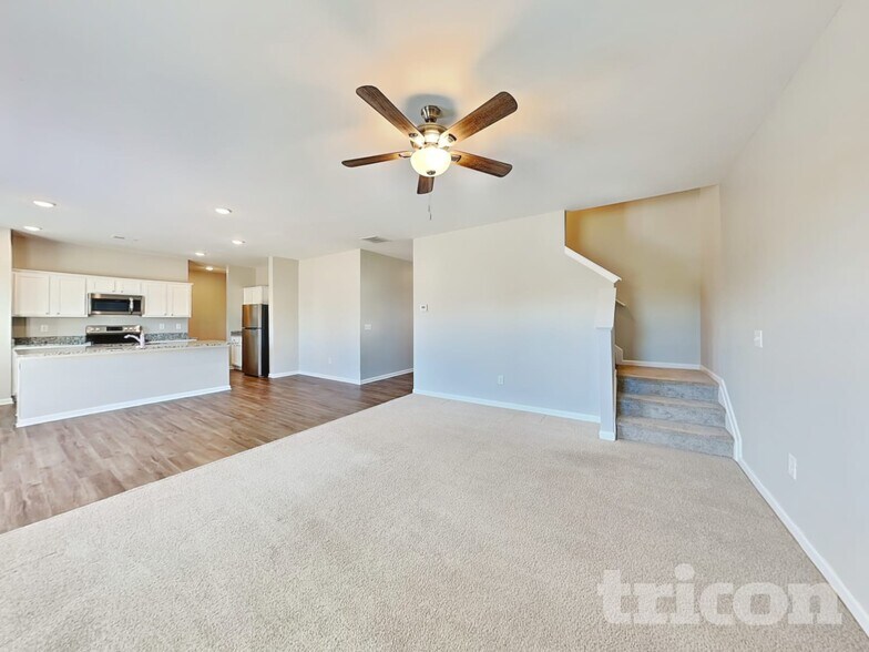 Building Photo - 119 Sorrento Dr