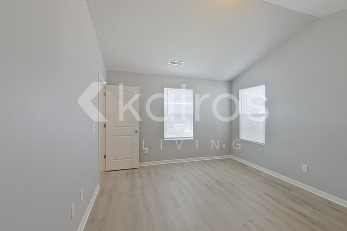 Building Photo - 2476 Whirlwind Ln